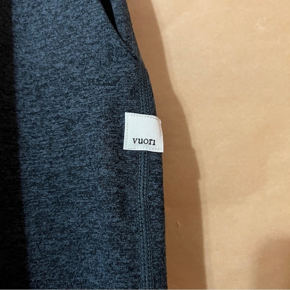 Vuori | Performance Jogger DreamKnit Pants Charcoal Heather Pull-On Size M - Picture 5 of 10